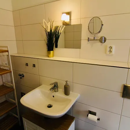 Fewozauber - Domspatz, 50qm, Top-lage, Style, Dachterrasse, Business Appartement *