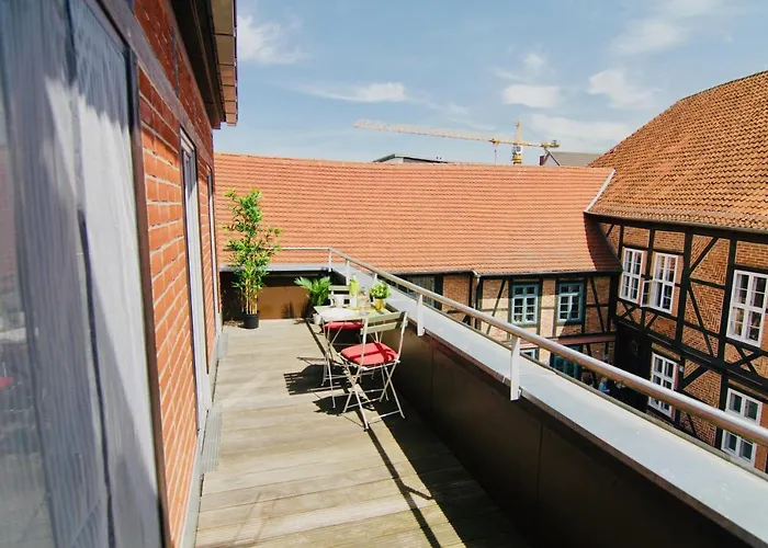 아파트 Fewozauber - Domspatz, 50qm, Top-lage, Style, Dachterrasse, Business *