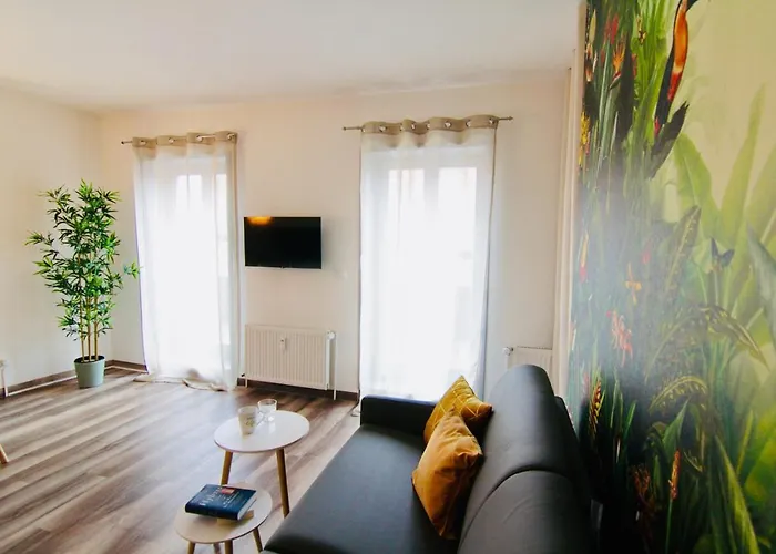 아파트 Fewozauber - Domspatz, 50qm, Top-lage, Style, Dachterrasse, Business